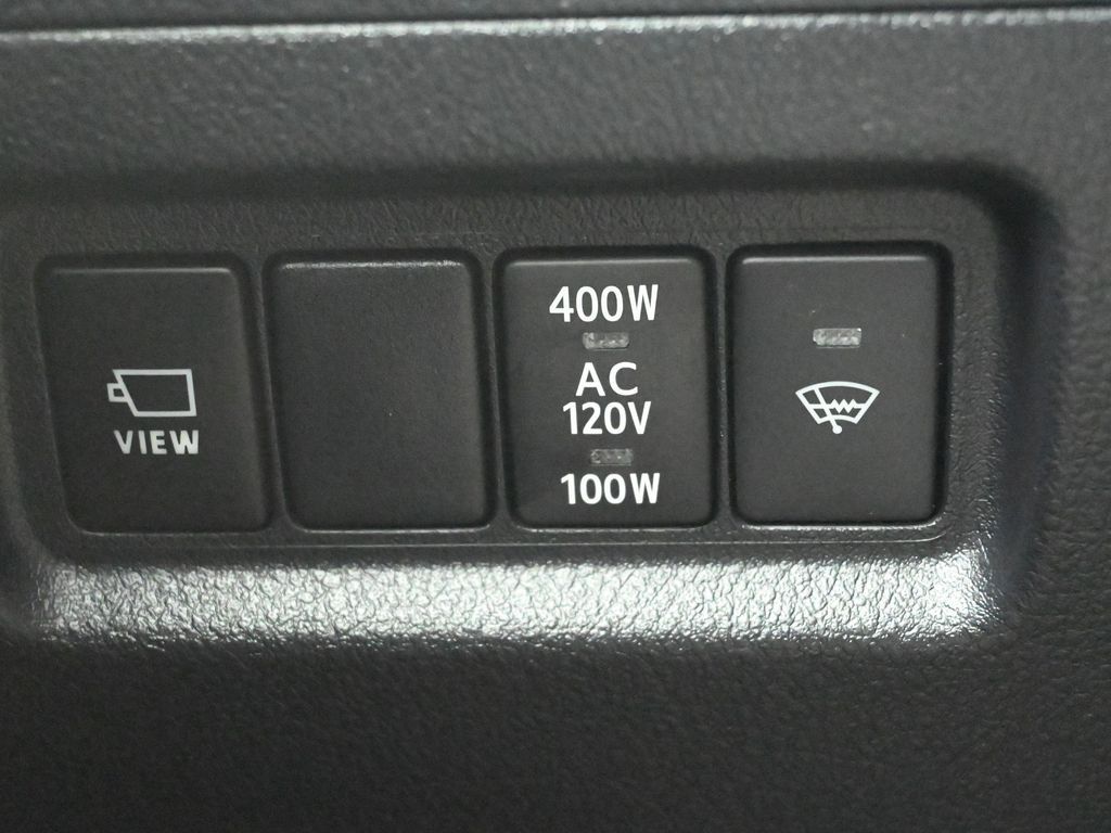 Vehicle image 61 of 76