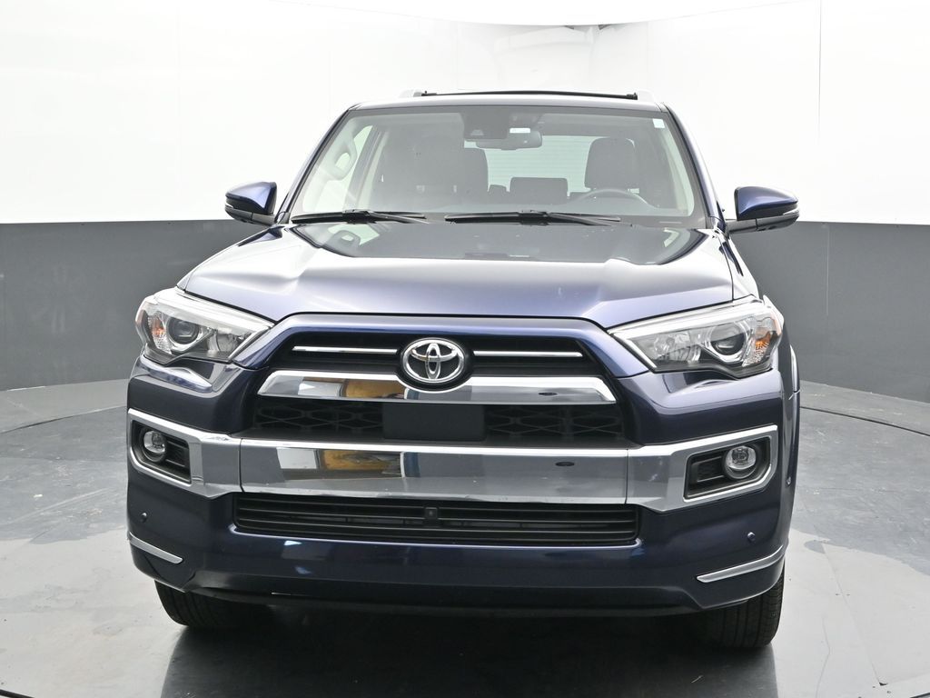 Vehicle image 9 of 76