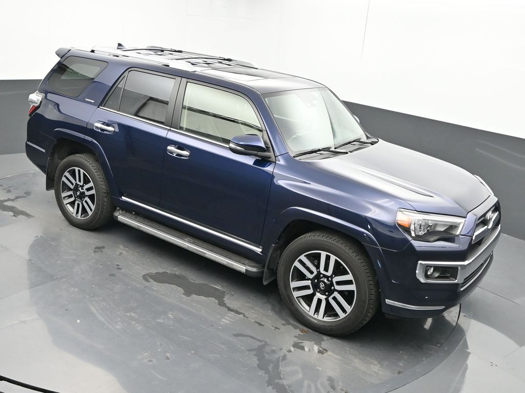 Vehicle image 15 of 76