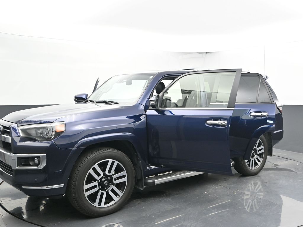 Vehicle image 2 of 76