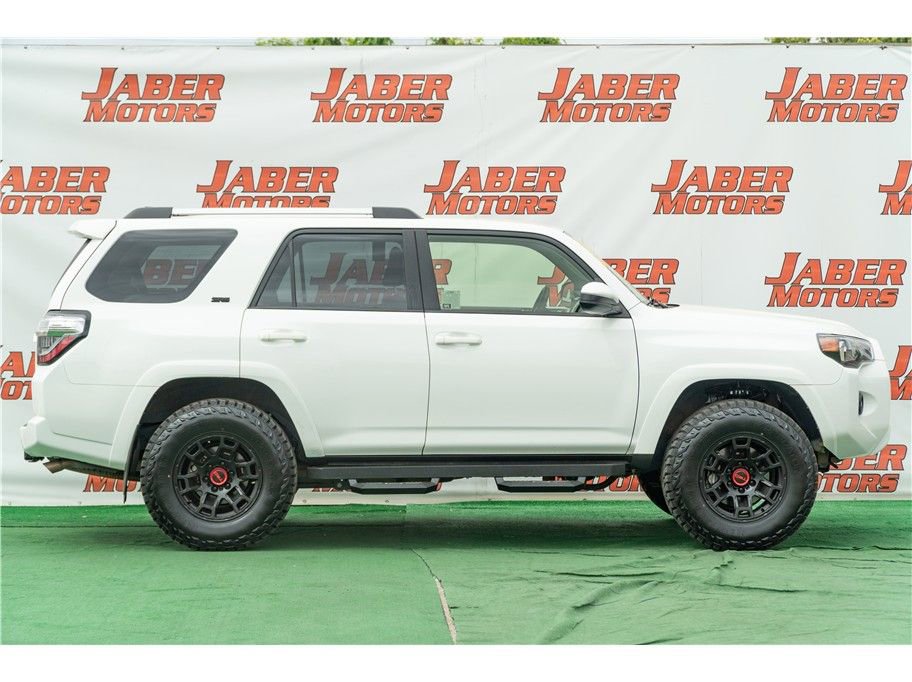 Vehicle image 2 of 38