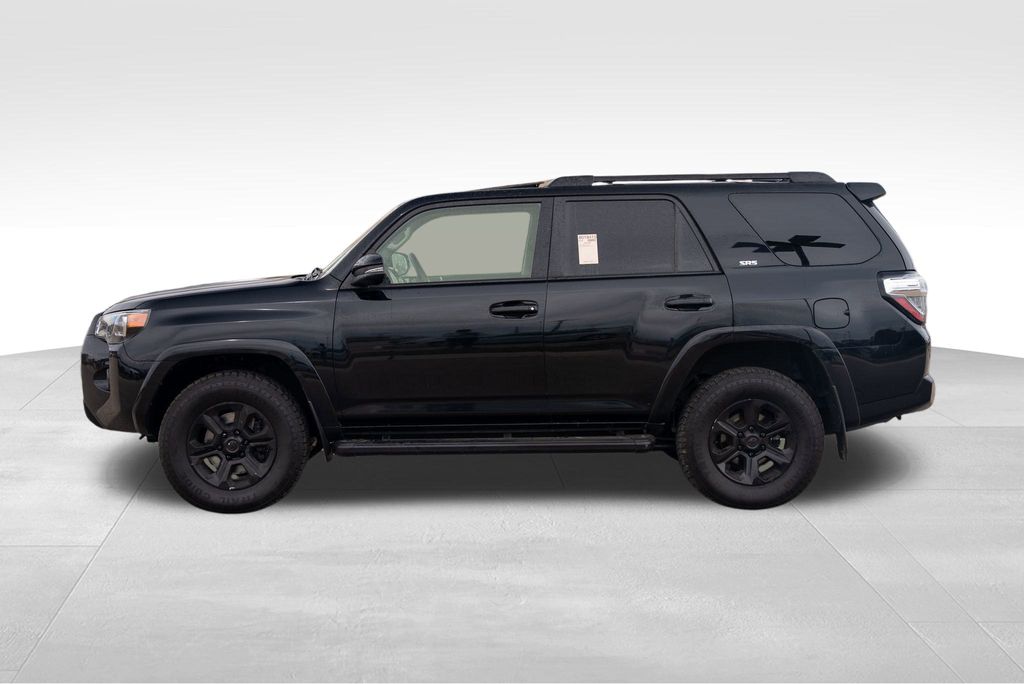 Vehicle image 9 of 36