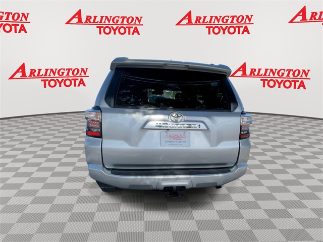 Vehicle image 7 of 25