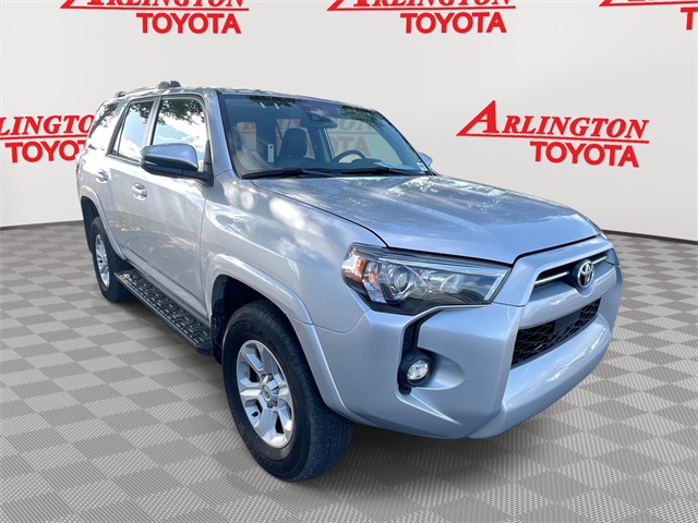 Vehicle image 4 of 25