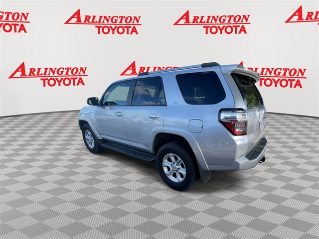 Vehicle image 8 of 25