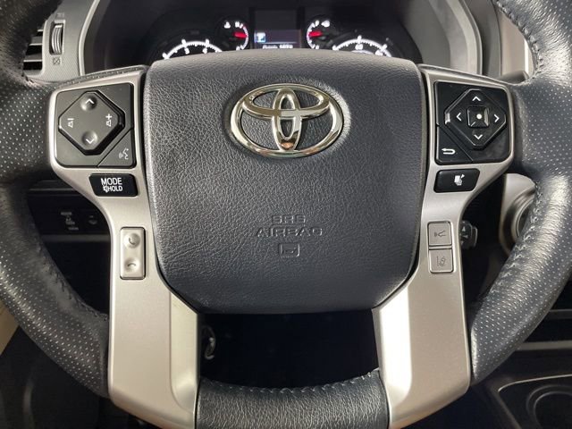 Vehicle image 20 of 40