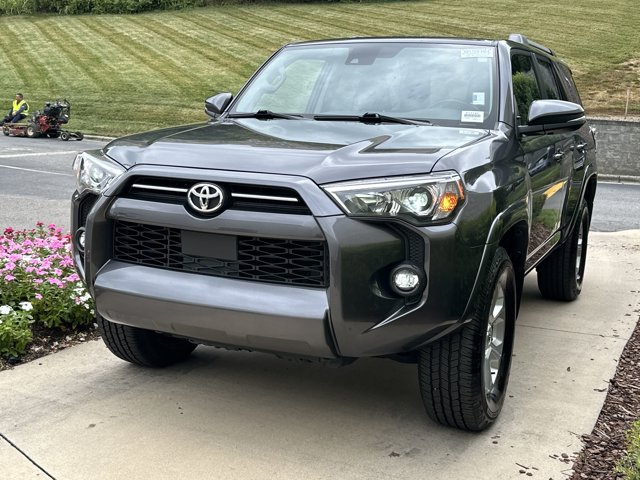 Vehicle image 2 of 37