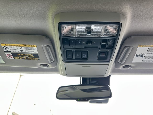 Vehicle image 36 of 37