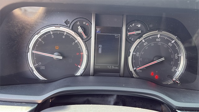 Vehicle image 20 of 29