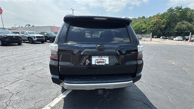 Vehicle image 6 of 29