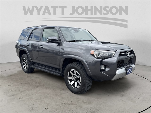 Vehicle image 3 of 28
