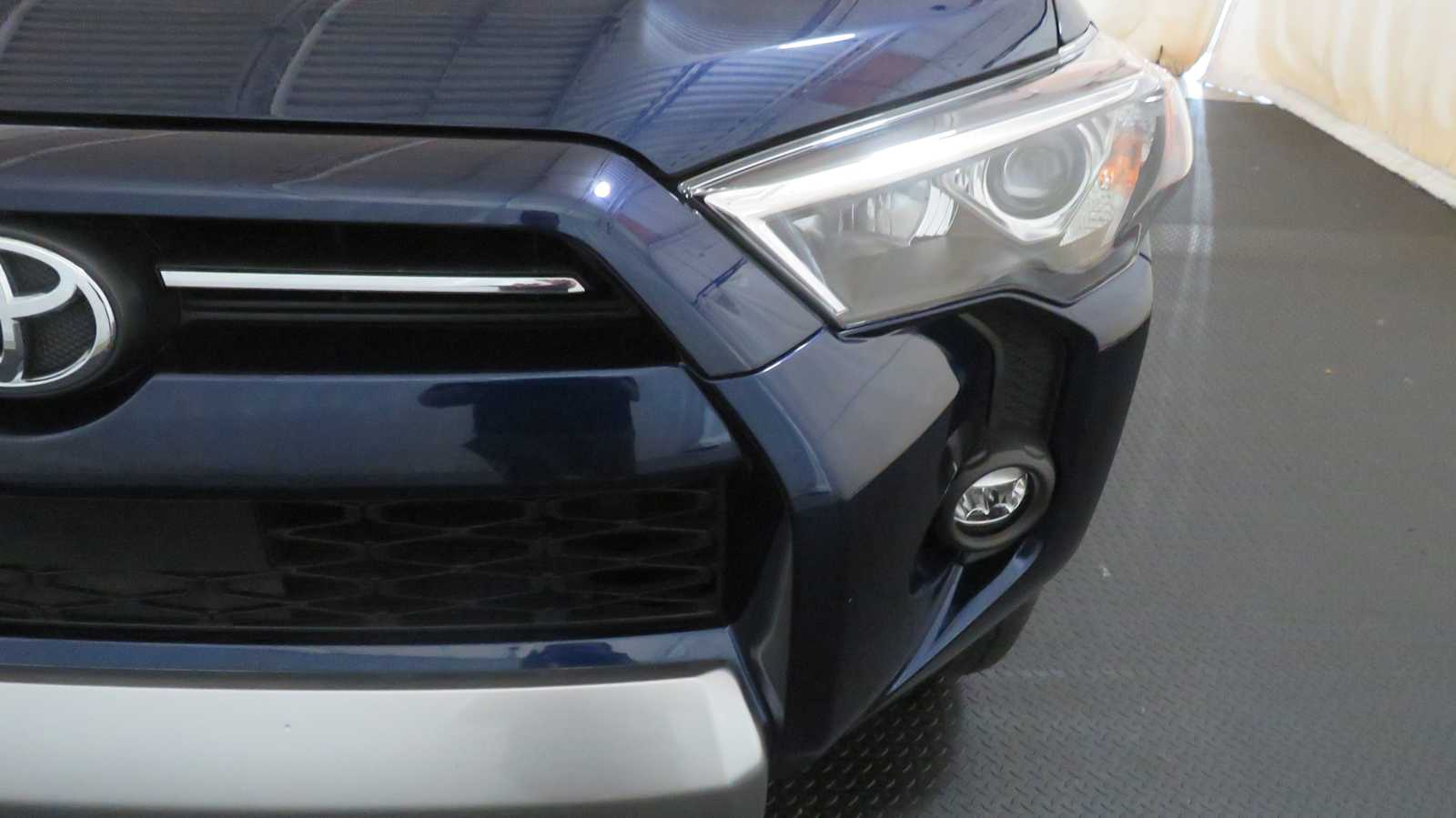 Vehicle image 34 of 41