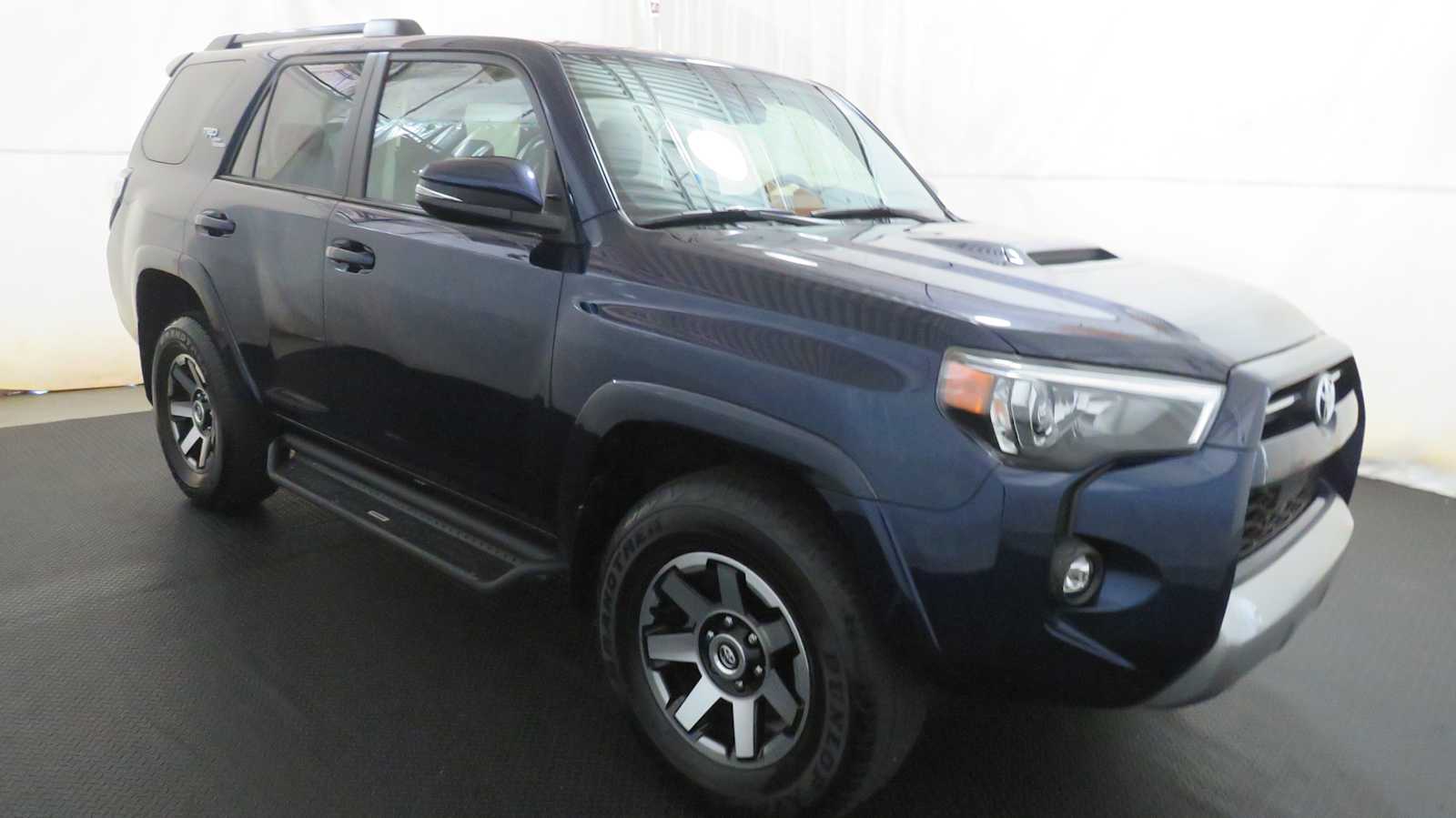 Vehicle image 6 of 41