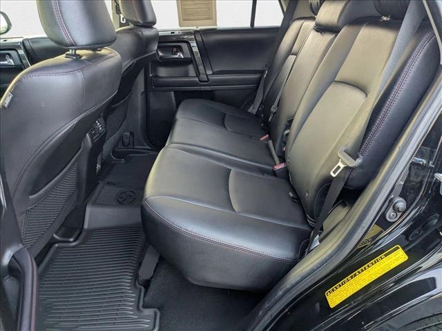 Vehicle image 12 of 23