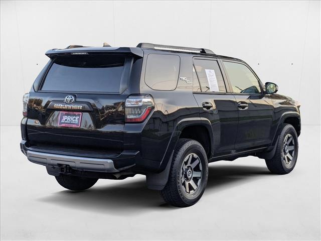 Vehicle image 5 of 23