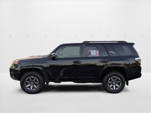 Vehicle image 8 of 23