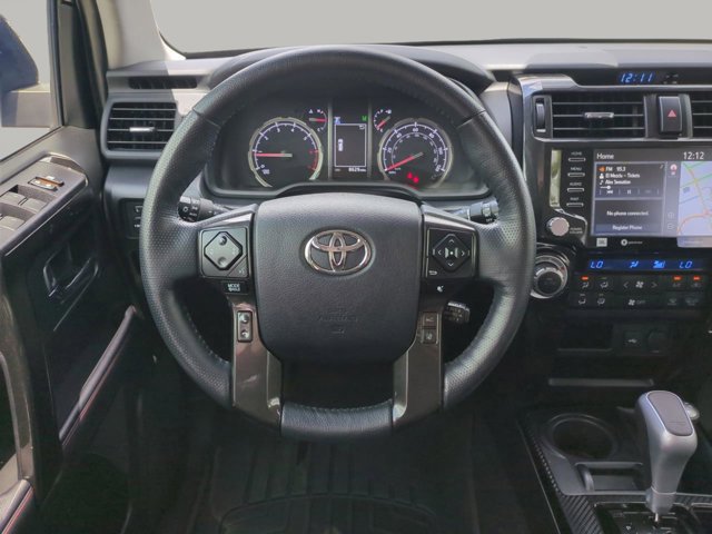 Vehicle image 16 of 30