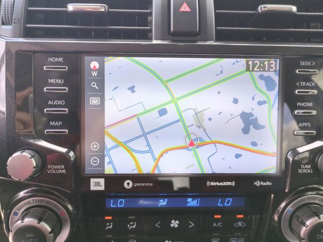 Vehicle image 22 of 30