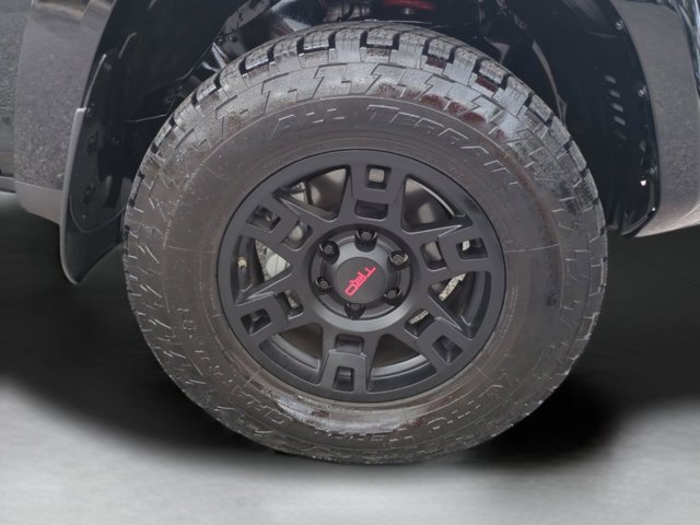 Vehicle image 12 of 30