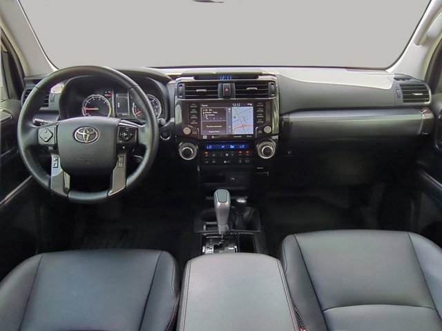 Vehicle image 15 of 30