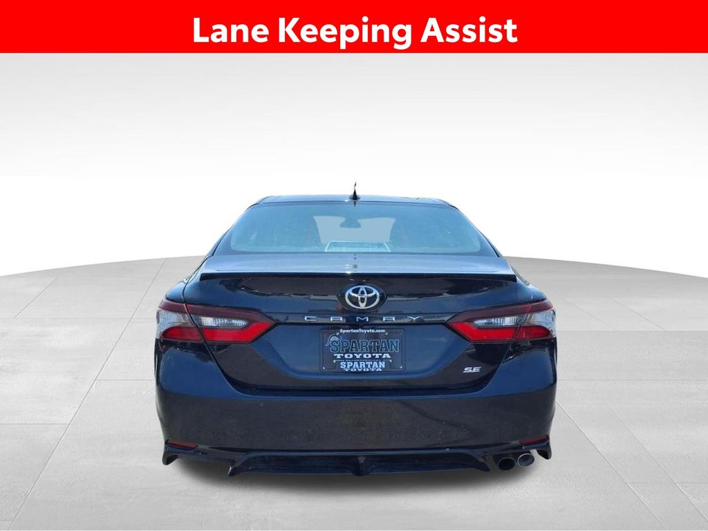 Vehicle image 6 of 26