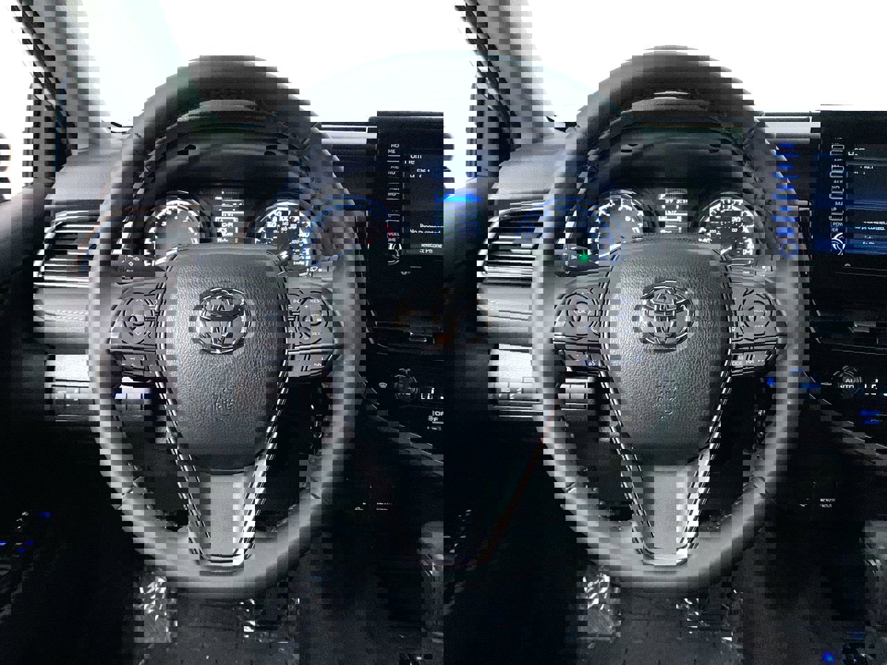 Vehicle image 20 of 33
