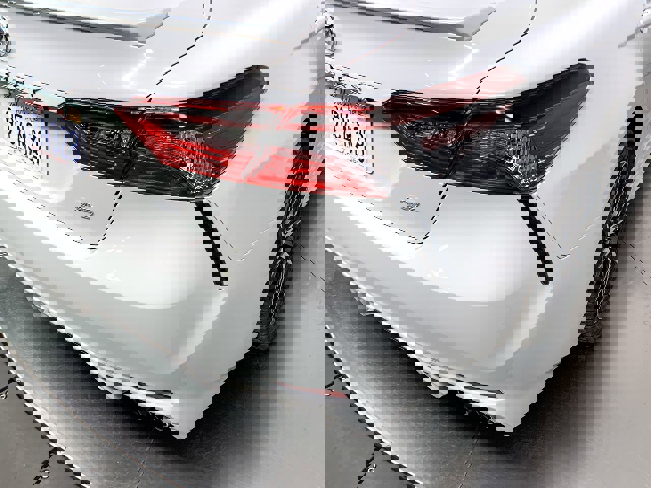 Vehicle image 33 of 33