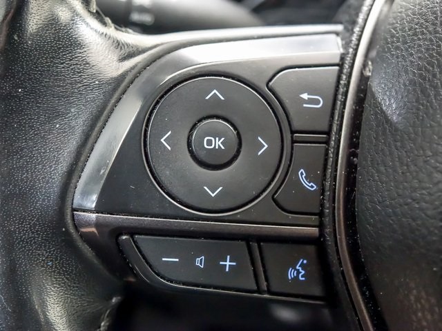 Vehicle image 25 of 29