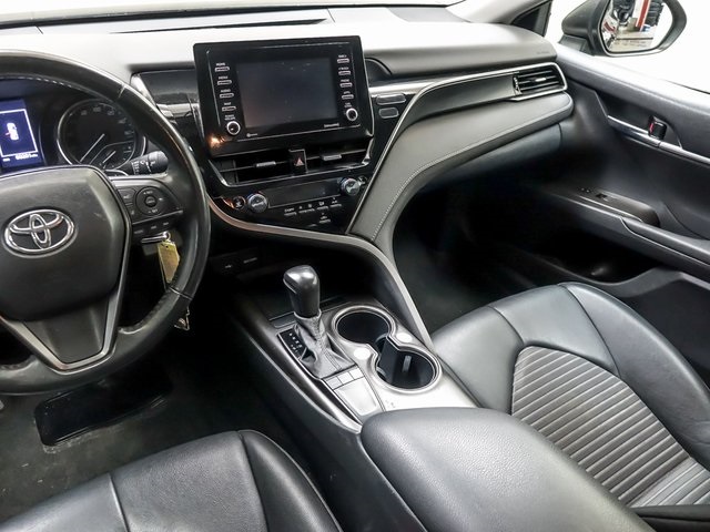 Vehicle image 14 of 29