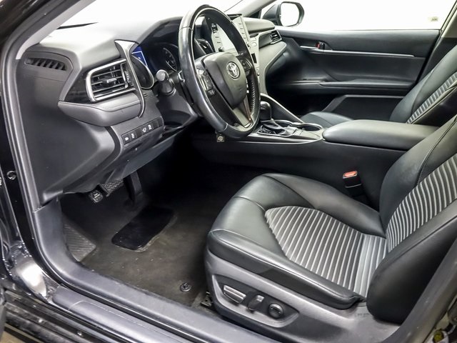 Vehicle image 13 of 29