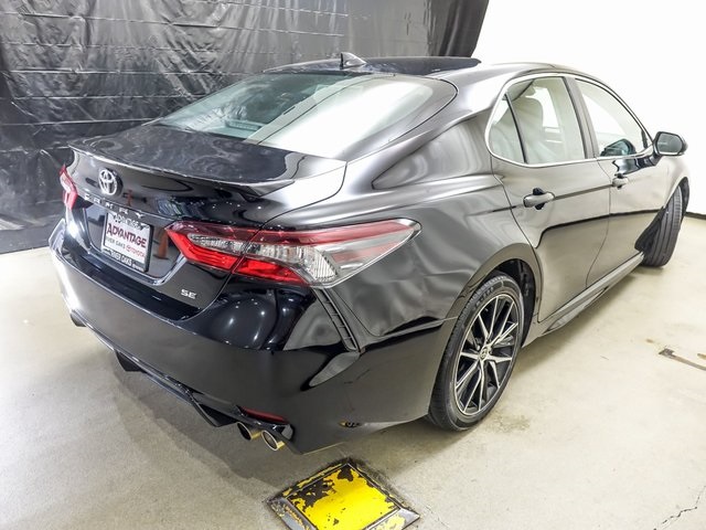 Vehicle image 5 of 29