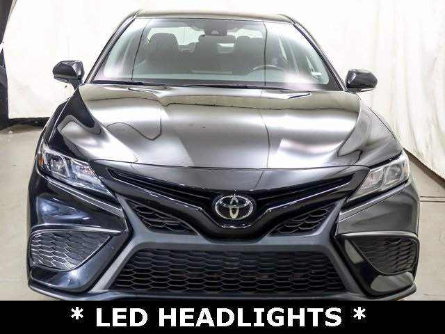 Vehicle image 2 of 29
