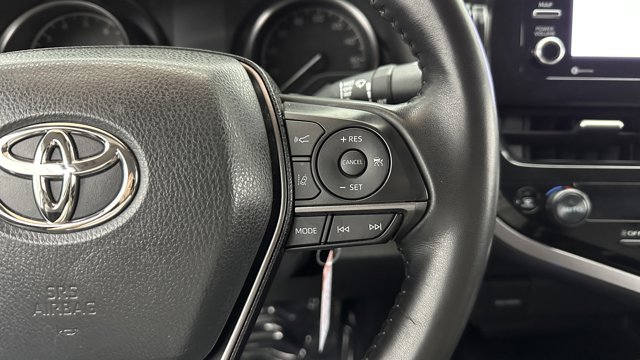 Vehicle image 16 of 34