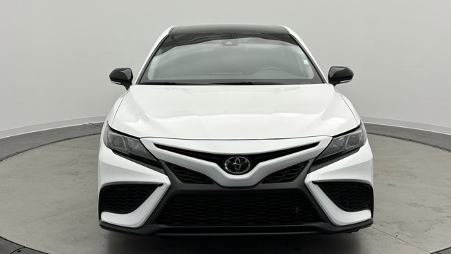 Vehicle image 3 of 34