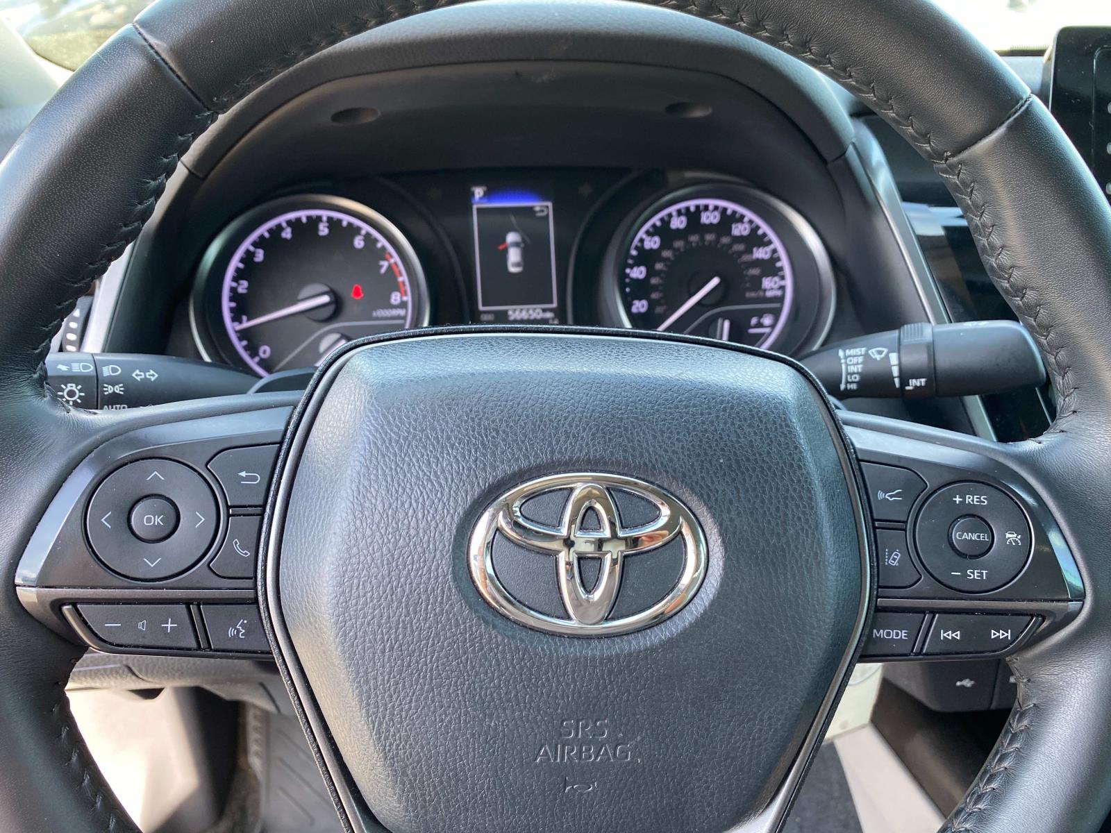 Vehicle image 14 of 20