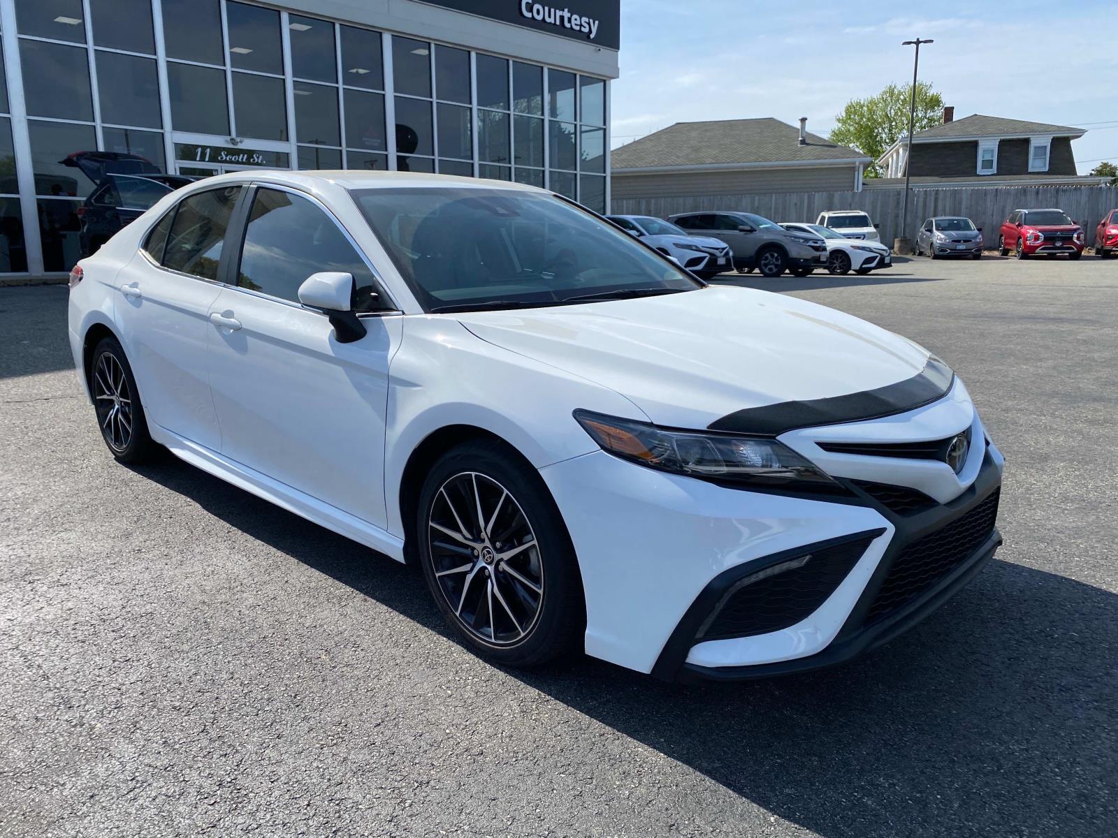 Vehicle image 6 of 20