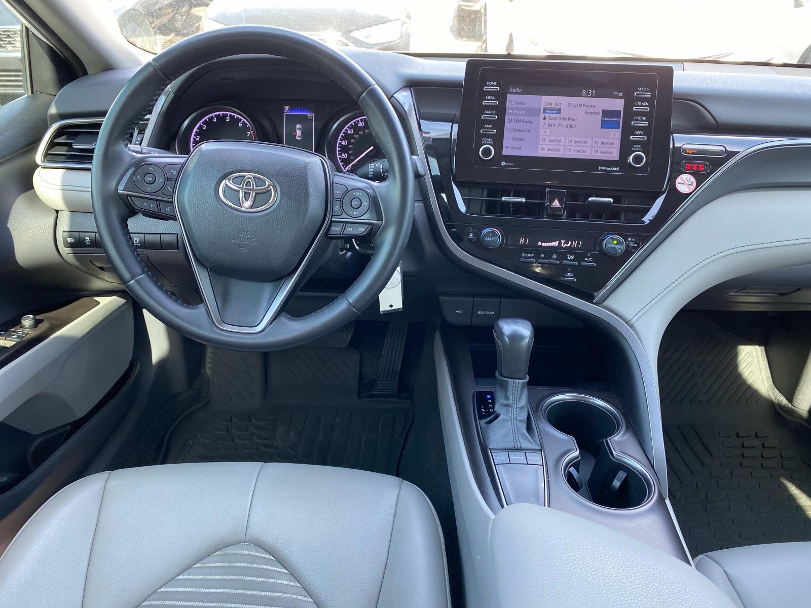Vehicle image 9 of 20