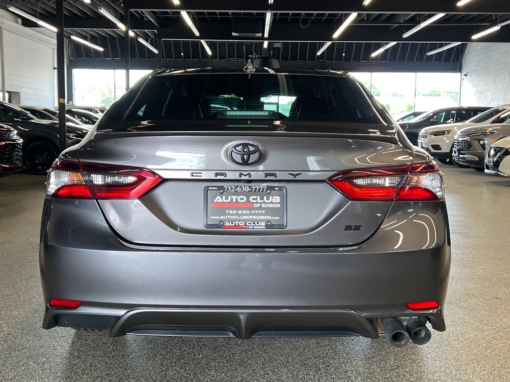 Vehicle image 6 of 23