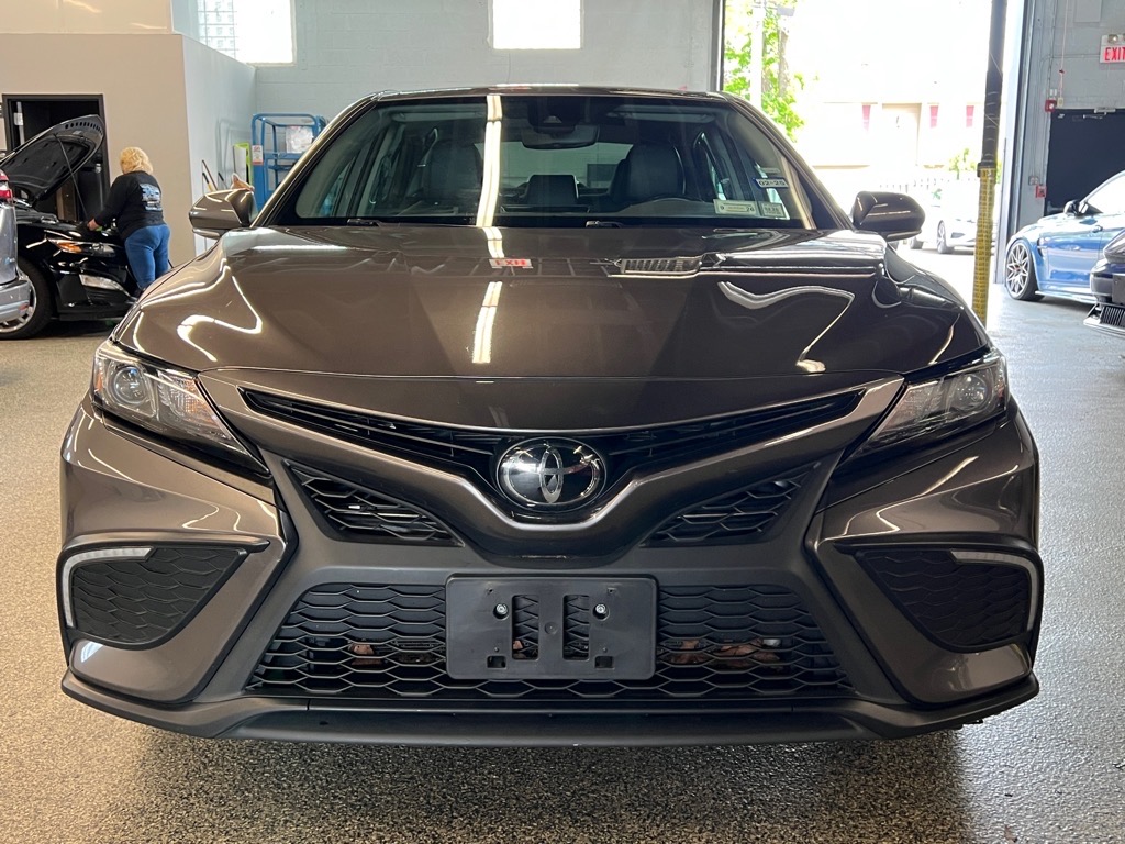 Vehicle image 2 of 23