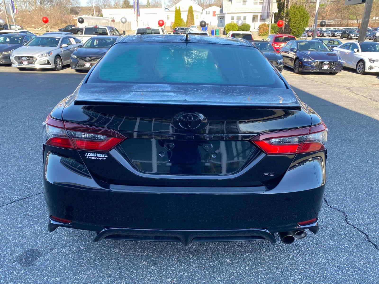 Vehicle image 5 of 28