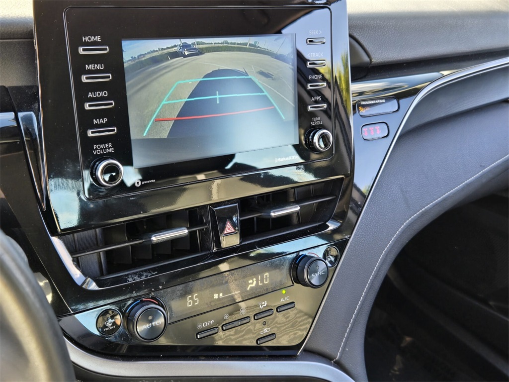 2023 Toyota Camry Image 20 of 27