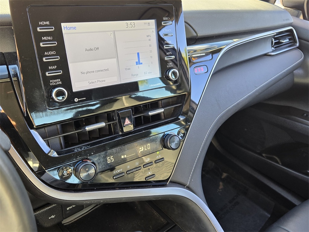2023 Toyota Camry Image 25 of 27