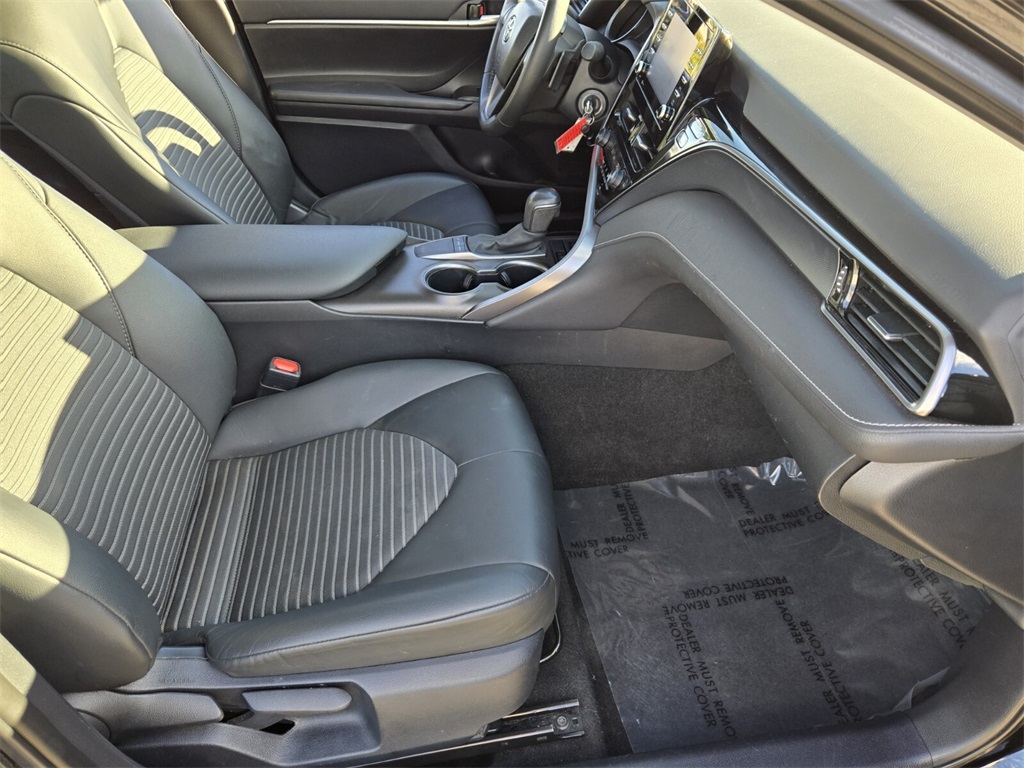 2023 Toyota Camry Image 13 of 27