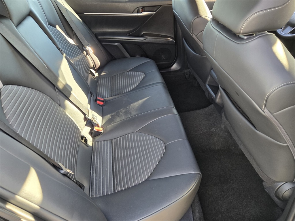 2023 Toyota Camry Image 10 of 27