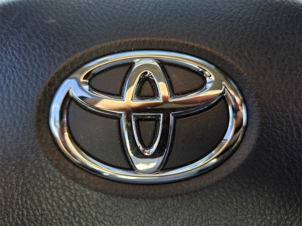 2023 Toyota Camry Image 24 of 27