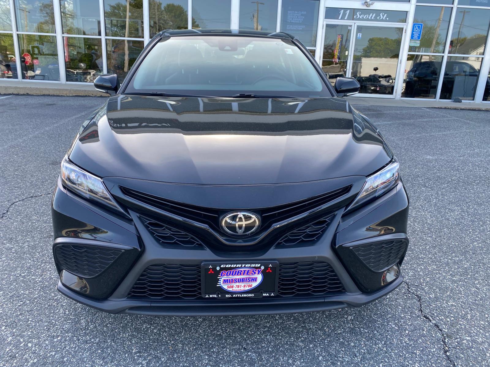 Vehicle image 4 of 29