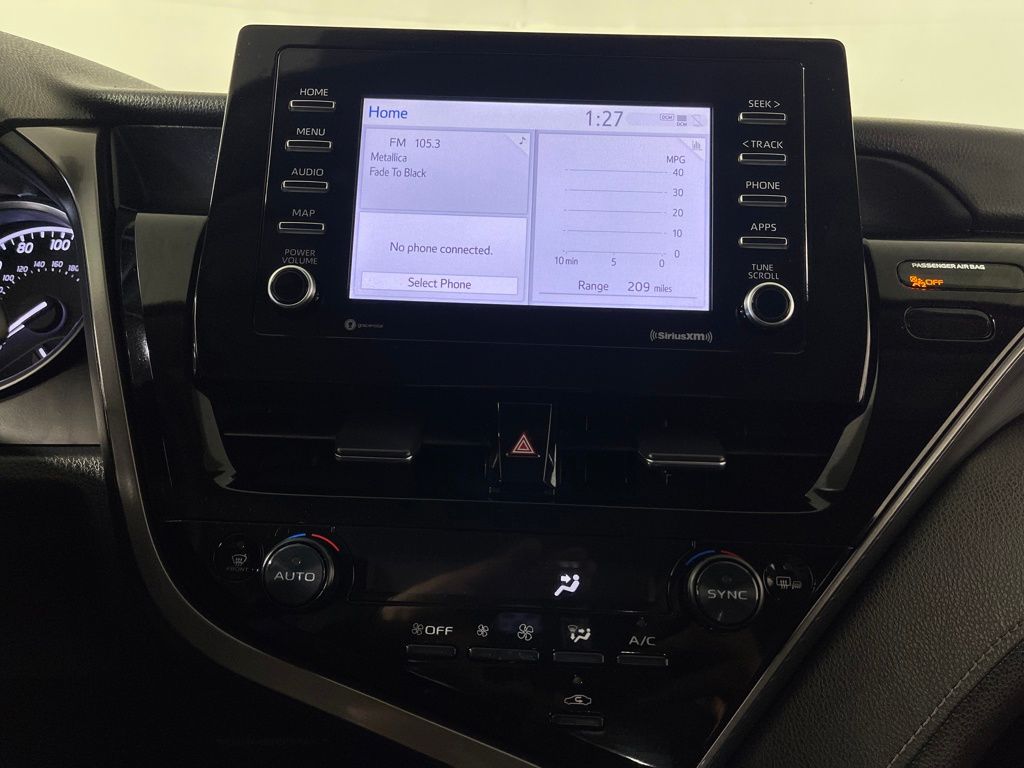 2023 Toyota Camry SE Image 19 of 30
