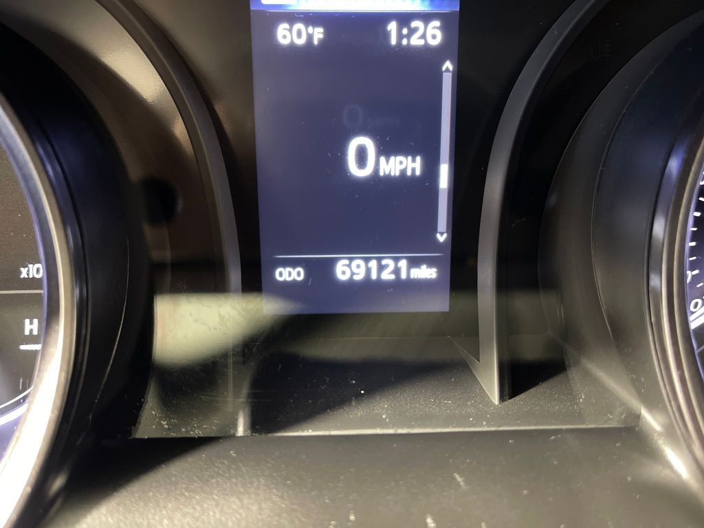 2023 Toyota Camry SE Image 17 of 30