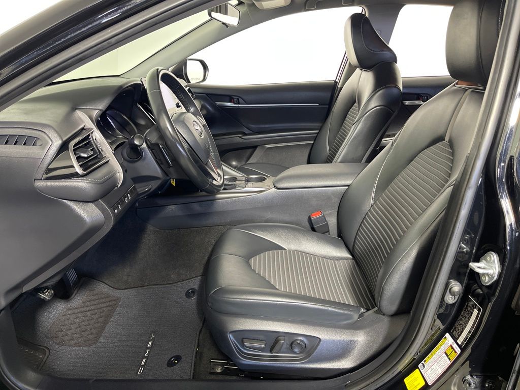 2023 Toyota Camry SE Image 13 of 30
