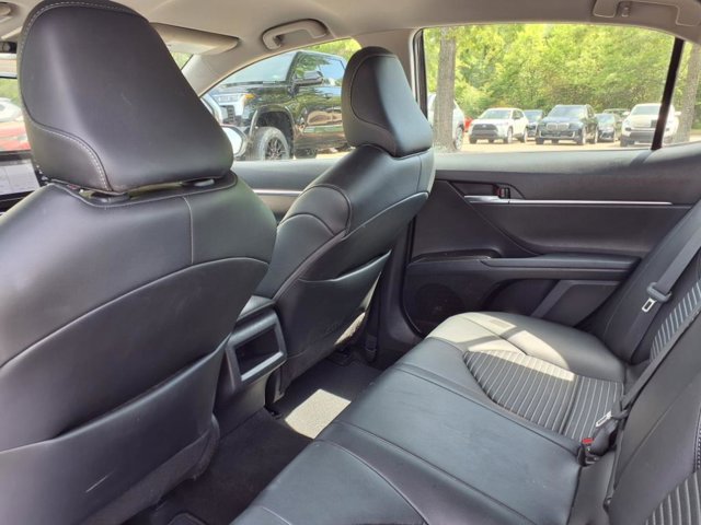 Vehicle image 22 of 23